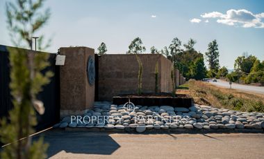 Exclusivas parcelas en prestigioso condominio