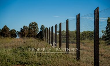 Exclusivas parcelas en prestigioso condominio