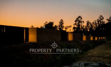 Exclusivas parcelas en prestigioso condominio