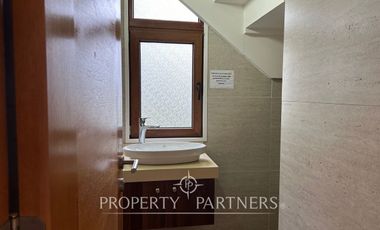 Arriendo Espectacular propiedad frente al Rio