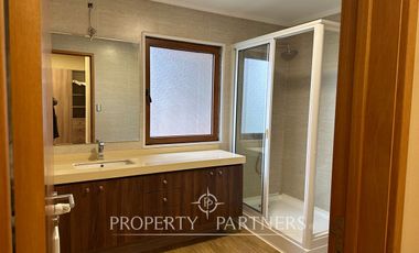 Arriendo Espectacular propiedad frente al Rio