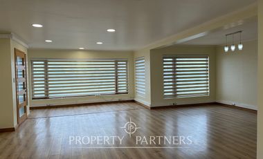 Arriendo Espectacular propiedad frente al Rio