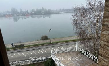 Arriendo Espectacular propiedad frente al Rio