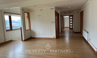 Arriendo Espectacular propiedad frente al Rio