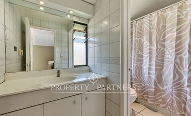 Luminosa casa en condominio