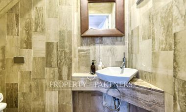 Luminosa casa en condominio