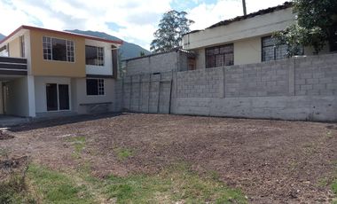 Casa en venta e Ibarra Santa Rosa del Tejar