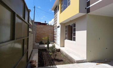 Casa en venta e Ibarra Santa Rosa del Tejar