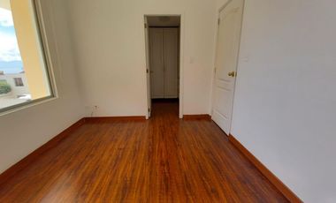 VENTA DE CASA 135 M2 SECTOR SECTOR SAN ISIDRO DEL INCA