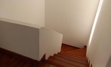 VENTA DE CASA 135 M2 SECTOR SECTOR SAN ISIDRO DEL INCA