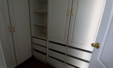 VENTA DE CASA 135 M2 SECTOR SECTOR SAN ISIDRO DEL INCA