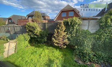 Casa en Venta en Oportunidad !! Amplia casa en plena Avenida Austral