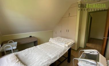 Local Comercial en Venta en Oportunidad !! Amplia casa en plena Avenida Austral