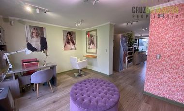 Local Comercial en Venta en Oportunidad !! Amplia casa en plena Avenida Austral