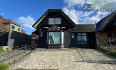 Local Comercial en Venta en Oportunidad !! Amplia casa en plena Avenida Austral