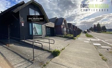 Local Comercial en Venta en Oportunidad !! Amplia casa en plena Avenida Austral
