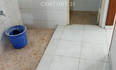 Rumah Unfurnished 3+1KT Terawat Strategis Di Kelapa Gading Jakut