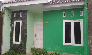 Dijual Rumah Merah Delima Y53 – Dekat SLG & Pemkab Kediri - L Premium