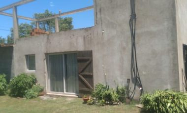 Casa en venta - 2 dormitorio 1 baño - patio - 507 mts2 - Colonia De Vac Chapadmalal