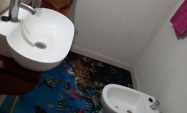 Casa en venta - 5 dormitorios 4 baños - cochera y depto - 400 mts2 - San Clemente Del Tuyú