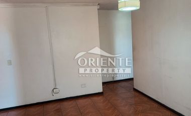 METRO EINSTEIN. AV JOSE MARIA CARO