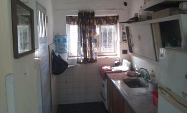 Quinta en venta - 1 Dormitorio 1 Baño - 2000 mts2 - Lobos