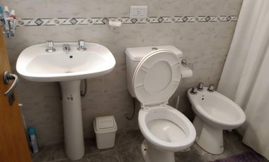 Duplex en venta - 2 dormitorios 2 baños - patio parrilla - 75 mts2  - Mar del Tuyú