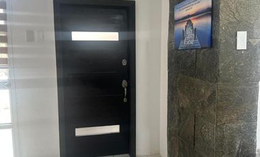 Oportunidad de inversión, moderna casa junto al terminal de Manta.