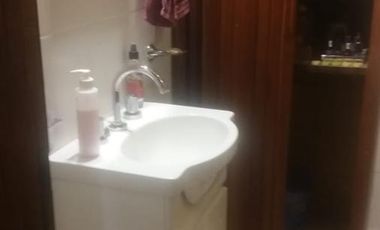 Casa en venta - 2 dormitorios 2 baños - patio - 430 mts2 - Necochea