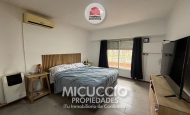 Casa en venta, Las Casuarinas esq. Sarmiento, Parque Belén, Belén de Escobar. APTA CREDITO