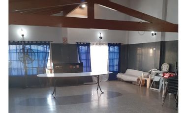 Local en venta - 4 Baños - 490Mts2 - El Palomar