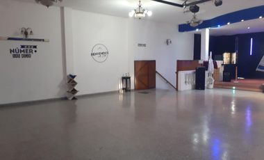 Local en venta - 4 Baños - 490Mts2 - El Palomar