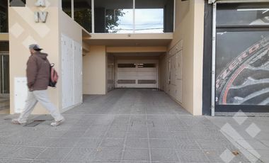 VENTA COCHERA EDIFICIO POTENZA IV - CENTRO, CIPOLLETTI