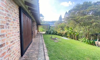 Lote con Pesebreras perfecto para Restaurante