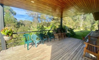 Lote con Pesebreras perfecto para Restaurante