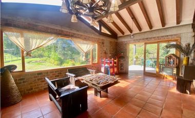 Lote con Pesebreras perfecto para Restaurante