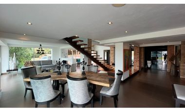 Alquiler Casa Finca de lujo con pesebreras a 15min del Aeropuerto  JMC