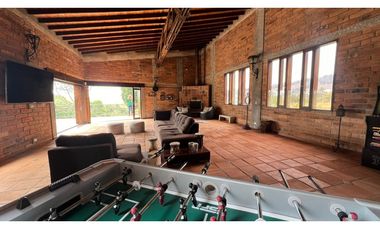 Alquiler Casa Finca de lujo con pesebreras a 15min del Aeropuerto  JMC