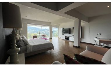 Alquiler Casa Finca de lujo con pesebreras a 15min del Aeropuerto  JMC