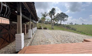 Alquiler Casa Finca de lujo con pesebreras a 15min del Aeropuerto  JMC