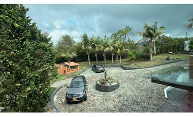 Alquiler Casa Finca de lujo con pesebreras a 15min del Aeropuerto  JMC