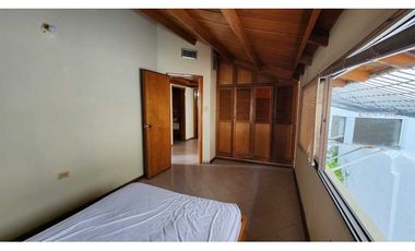 Casa Rodadero cerca a la playa en conjunto cerrado Santa Marta-005