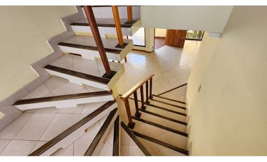 Casa Rodadero cerca a la playa en conjunto cerrado Santa Marta-005