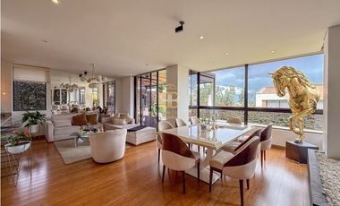 SE VENDE CASA EN CAJICA