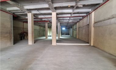 Local en arriendo – 500 m² | Restrepo