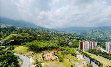 Arriendo apartamento en Envigado- Las Brujas