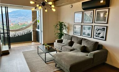 Espectacular apartaestudio dúplex para renta amoblada en Laureles