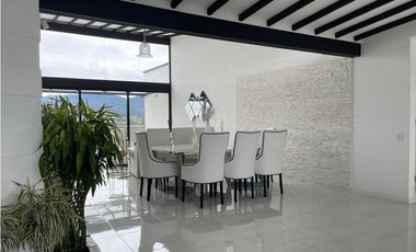 Casa en venta y Arriendo en El Retiro, un nivel más sótano, vista 360°