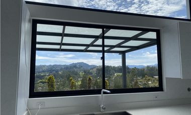 Casa en venta y Arriendo en El Retiro, un nivel más sótano, vista 360°