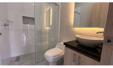 Rento apartamento para estrenar con zona verde 3 garajes